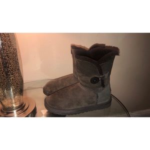 Bailey button UGG boots